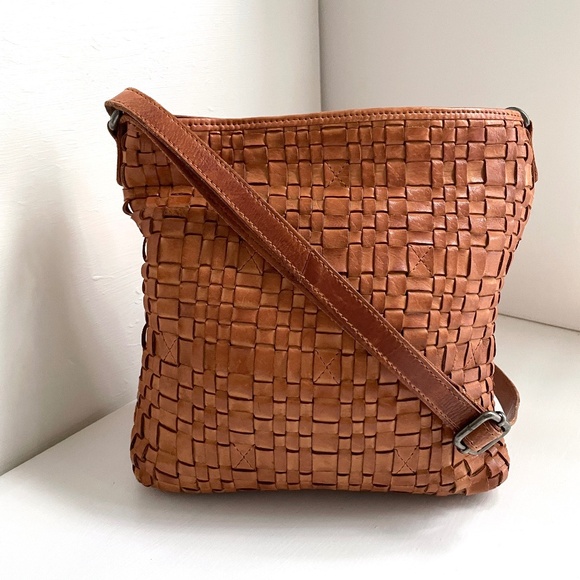 Vilenca Holland Woven Leather Crossbody Bag Neutral Capsule Minimal Boho Purse - Picture 1 of 11